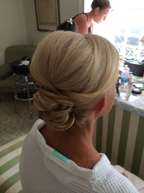 Mother Of The Bride Hairstyles Latest Hairstyle In 2020